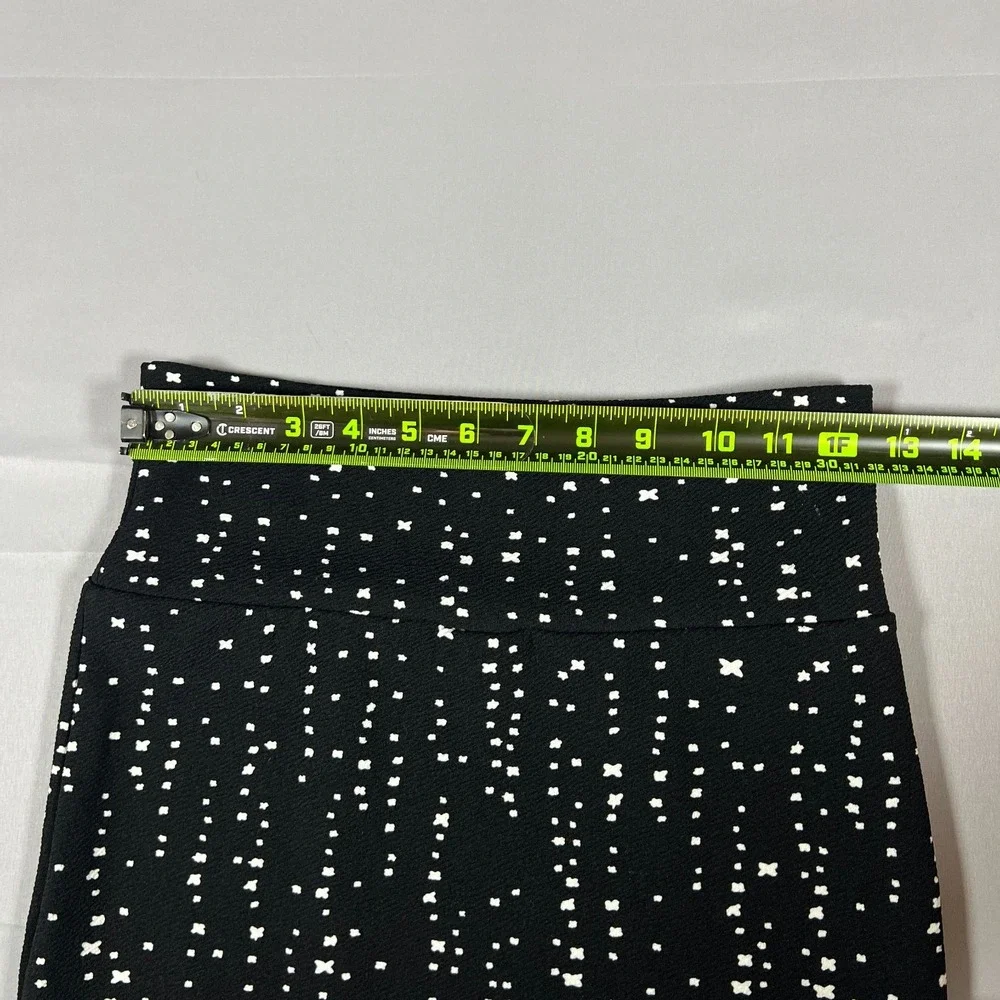 Lularoe Cassie Pencil Skirt Womens XS Black White Geometric Print Office Wear